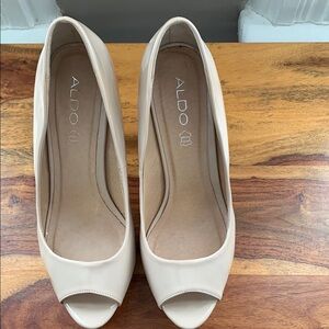 Aldo Women's Beige Peep-Toe Heels